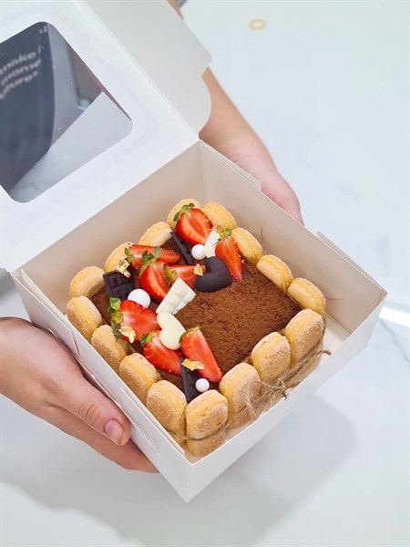 Classic Tiramisu 10cm (with decor) (cái)
